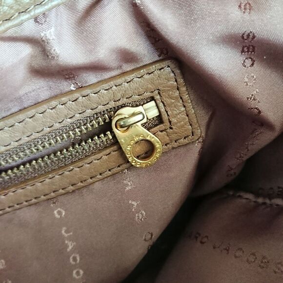 Marc by Marc Jacobs too hot to handle crossbody - Picture 10 of 10